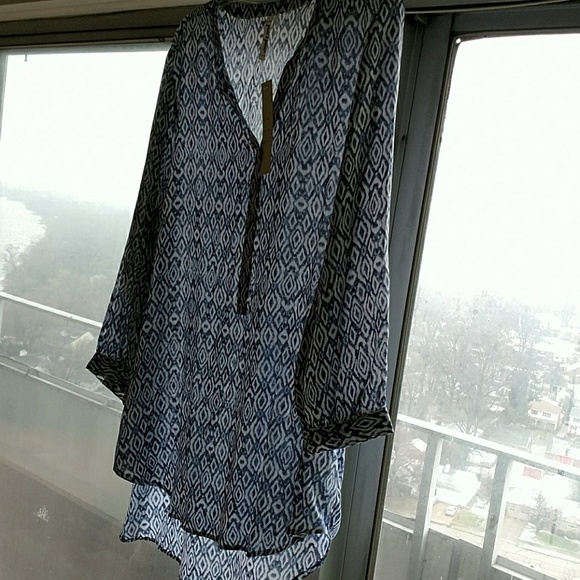 Tunic - Picture 2 of 4